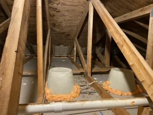 Can lights air leakage